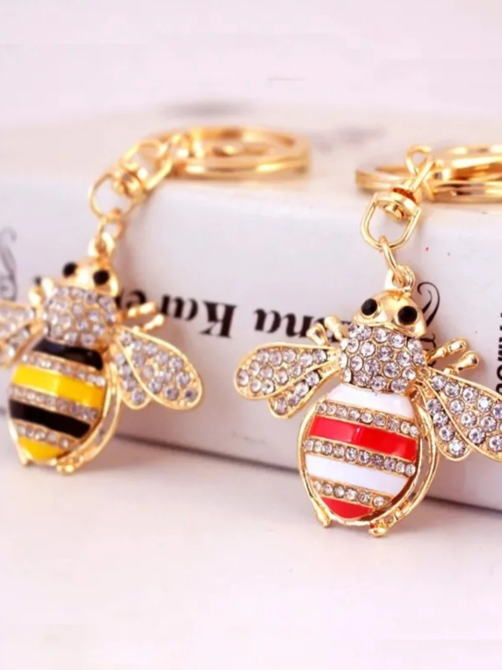 MYSTERY CHARM BUNDLE – YOU GET 2!